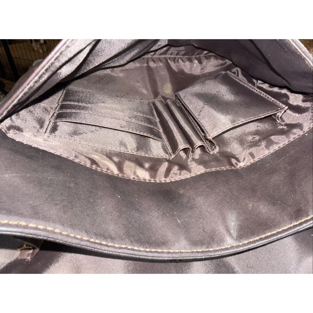 Kenneth Cole Reaction Brown Leather crossbody messenger‎ bag 11x11